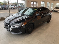 Used 2018 Hyundai Elantra SE 2.0L Auto (Alabama) at Suburban Ford of Sterling Heights near Sterling Heights, MI