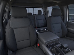 New 2025 Ford F-150 XLT 4WD SuperCrew Box at Suburban Ford of Sterling Heights near Sterling Heights, MI