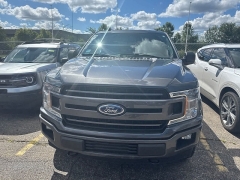 Used 2018  Ford F-150 4WD SuperCrew Box at Maxx Loans near St&period; Adrian&comma; MI