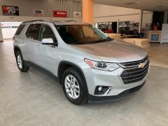 Used 2020 Chevrolet Traverse 4d SUV AWD LT Cloth w/1LT at Suburban Ford of Sterling Heights near Sterling Heights, MI