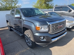Used 2019 GMC Canyon 4WD Crew Cab 128.3" Denali at Suburban Ford of Sterling Heights near Sterling Heights, MI