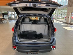 Used 2019 Toyota Highlander Limited V6 AWD (Natl) at Maxx Loans near St. Adrian, MI