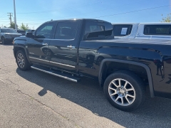 Used 2015 GMC Sierra 1500 4WD Crew Cab Denali at Suburban Ford of Sterling Heights near Sterling Heights, MI