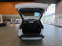 Used 2018  Ford Escape 4d SUV FWD SEL at Maxx Loans near St&period; Adrian&comma; MI