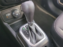 Used 2019 Jeep Renegade Latitude 4x4 at Maxx Loans near St. Adrian, MI
