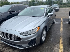 Used 2020  Ford Fusion 4d Sedan FWD SE 1&period;5L EcoBoost at Maxx Loans near St&period; Adrian&comma; MI