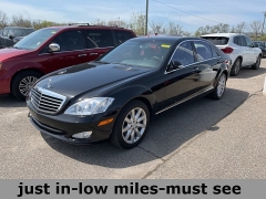 Used 2007 Mercedes-Benz S-Class 4d Sedan S550 at Maxx Loans near ,