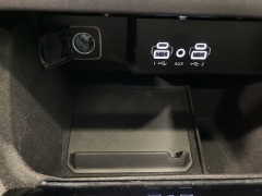 Used 2022  Jeep Wagoneer Series II 4x4 at Maxx Loans near St&period; Adrian&comma; MI