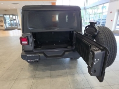 Used 2020  Jeep Wrangler Sport S 4x4 at Maxx Loans near St&period; Adrian&comma; MI
