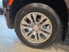 Used 2023  GMC Yukon XL 4WD 4dr Denali at Maxx Loans near St&period; Adrian&comma; MI