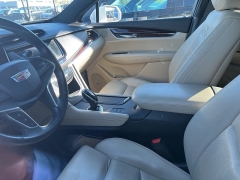 Used 2017 Cadillac XT5 4d SUV AWD Luxury at Suburban Ford of Sterling Heights near Sterling Heights, MI