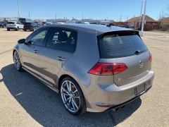 Used 2017 Volkswagen Golf R 4-Door DSG w/DCC/Nav at Maxx Loans near ,
