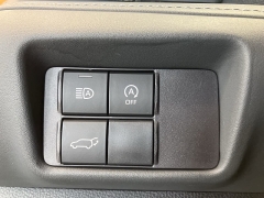 Used 2023  Toyota Highlander FWD &lpar;Natl&rpar; at Maxx Loans near St&period; Adrian&comma; MI