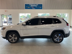 Used 2020 Jeep Cherokee Limited 4x4 at Suburban Ford of Sterling Heights near Sterling Heights, MI