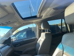 Used 2018 GMC Yukon 4d SUV 4WD SLT at Suburban Ford of Sterling Heights near Sterling Heights, MI