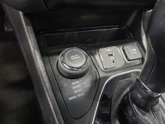 Used 2021  Jeep Cherokee Limited 4x4 at Maxx Loans near St&period; Adrian&comma; MI