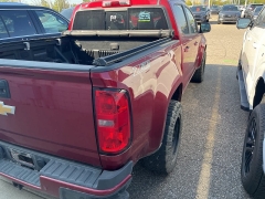 Used 2019 Chevrolet Colorado 4WD Crew Cab 128.3" Z71 at Suburban Ford of Sterling Heights near Sterling Heights, MI