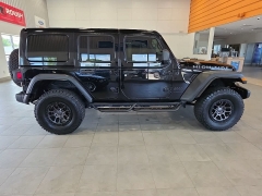 Used 2022  Jeep Wrangler Unlimited High Tide 4x4 at Maxx Loans near St&period; Adrian&comma; MI