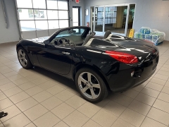 Used 2007 Pontiac Solstice 2dr Convertible at Maxx Loans near St. Adrian, MI
