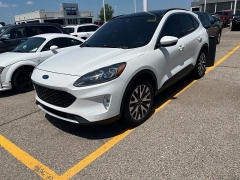 Used 2020  Ford Escape 4d SUV AWD Titanium at Maxx Loans near St&period; Adrian&comma; MI