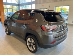 Used 2020  Jeep Compass Limited 4x4 at Maxx Loans near St. Adrian, MI