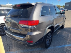 Used 2018 Jeep Grand Cherokee Limited 4x4 at Suburban Ford of Sterling Heights near Sterling Heights, MI