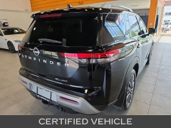 Used 2022  Nissan Pathfinder SL 4WD at Maxx Loans near St&period; Adrian&comma; MI