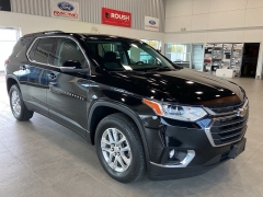 Used 2021  Chevrolet Traverse FWD 4dr LT Cloth w/1LT at Maxx Loans near St. Adrian, MI