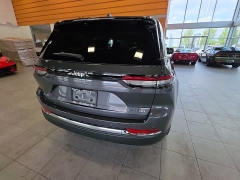 Used 2023  Jeep Grand Cherokee Laredo 4x4 at Maxx Loans near St&period; Adrian&comma; MI