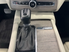 Used 2022  Volvo XC90 T6 AWD Inscription 7P at Maxx Loans near St&period; Adrian&comma; MI