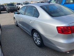 Used 2014 Volkswagen Jetta Sedan 4dr Auto SE PZEV at Suburban Ford of Sterling Heights near Sterling Heights, MI