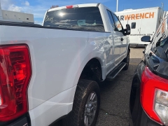Used 2018  Ford Super Duty F-250 SRW 4WD SuperCab Box at Maxx Loans near St. Adrian, MI