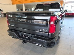 Used 2019  Chevrolet Silverado 1500 4WD Crew Cab 157" High Country at Maxx Loans near St&period; Adrian&comma; MI