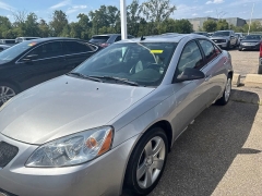 Used 2009  Pontiac G6 4d Sedan at Maxx Loans near St&period; Adrian&comma; MI
