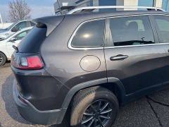 Used 2021  Jeep Cherokee Latitude Lux FWD at Maxx Loans near St&period; Adrian&comma; MI