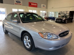 Used 2000  Ford Taurus 4d Sedan SES at Maxx Loans near St. Adrian, MI