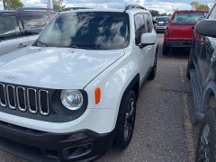 Used 2015 Jeep Renegade 4d SUV FWD Latitude at Suburban Ford of Sterling Heights near Sterling Heights, MI
