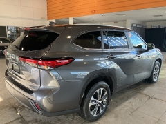 Used 2023  Toyota Highlander FWD &lpar;Natl&rpar; at Maxx Loans near St&period; Adrian&comma; MI