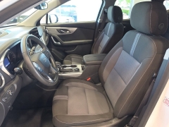 Used 2025  Chevrolet Blazer AWD 4dr LT w&sol;2LT at Maxx Loans near St&period; Adrian&comma; MI
