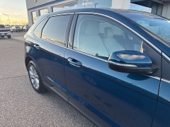 Used 2020  Ford Edge 4d SUV AWD Titanium at Maxx Loans near St&period; Adrian&comma; MI