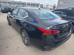 Used 2025  Nissan Altima SV FWD at Maxx Loans near St&period; Adrian&comma; MI