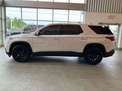 Used 2019 Chevrolet Traverse 4d SUV FWD LS w/1LS at Maxx Loans near ,
