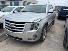 Used 2020 Cadillac Escalade ESV 4d SUV 4WD Luxury at Maxx Loans near St. Adrian, MI
