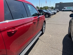 Used 2020 Ford Expedition Max 4d SUV 4WD XLT at Suburban Ford of Sterling Heights near Sterling Heights, MI