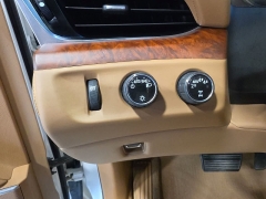 Used 2017  Cadillac Escalade 4d SUV 4WD Platinum at Maxx Loans near St&period; Adrian&comma; MI