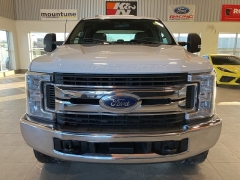 Used 2017  Ford Super Duty F-250 SRW 4WD Crew Cab Box at Maxx Loans near St. Adrian, MI