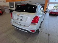 Used 2022  Chevrolet Trax AWD 4dr LT at Maxx Loans near St&period; Adrian&comma; MI