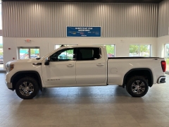 Used 2020 GMC Sierra 1500 4WD Crew Cab SLE at Maxx Loans near St. Adrian, MI
