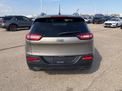 Used 2016 Jeep Cherokee 4WD 4dr Latitude at Maxx Loans near ,