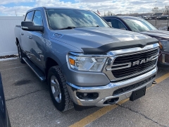 Used 2019  Ram 1500 Big Horn&sol;Lone Star 4x4 Crew Cab 5'7" Box at Maxx Loans near St&period; Adrian&comma; MI